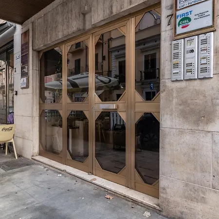 Guesthost - Sicilian Dream - Modern *